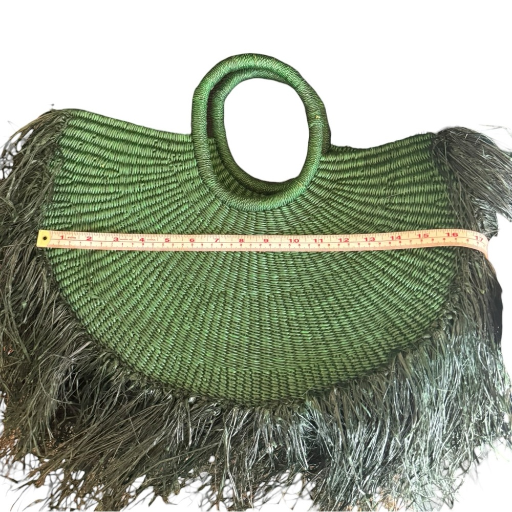 Raffia Handwoven Pink Tote With Fringe | Summer Handbag | Straw Beach Tote - Picture 7 of 14